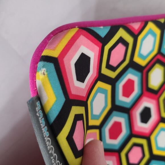 Ipad Tablet Case School Dorm Candie Soft Padded Zip Hot Pink Geometric 9½" x 8" - Picture 10 of 11